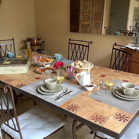 Bed and Breakfast Jardin D'Antan Ansouis Exterior foto
